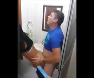 საპირფარეშო გარეთ