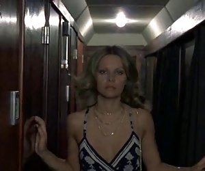 ტერორი ექსპრესი (1979) (სილვია Dionisio)