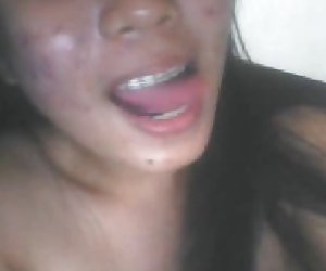 Asian girl ფილიპინების yahoo ზოლები და თითის