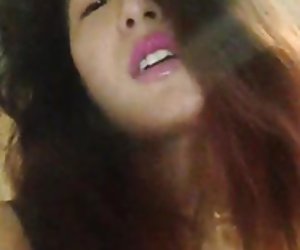 Freaky Asian girl საწოლი - თვითმმართველობის