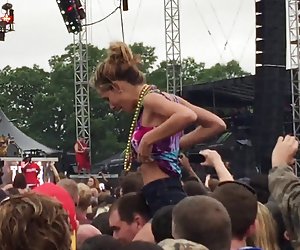 Rockfest 2015 tittyflashers Kansas city, mo
