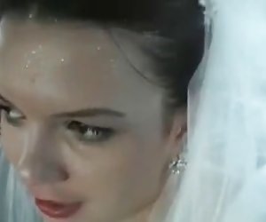 რუსი დაქორწინდა,