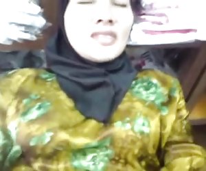 Malay close up, უკანალი Kurung დედა საფარი, - განაცხადა yummy sesangat Suhl
