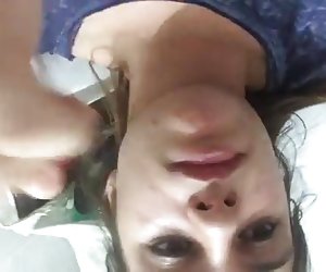 ძუძუებიანი ni ხმა