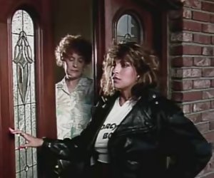 კანონგარეშე (1989)