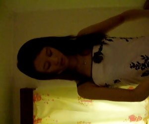 Nude სტუდენტი 02
